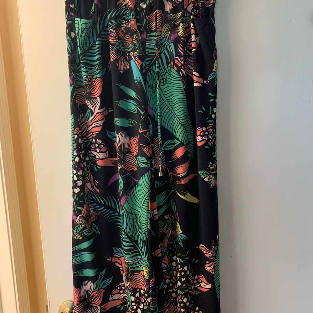Pants two pairs in the bundle